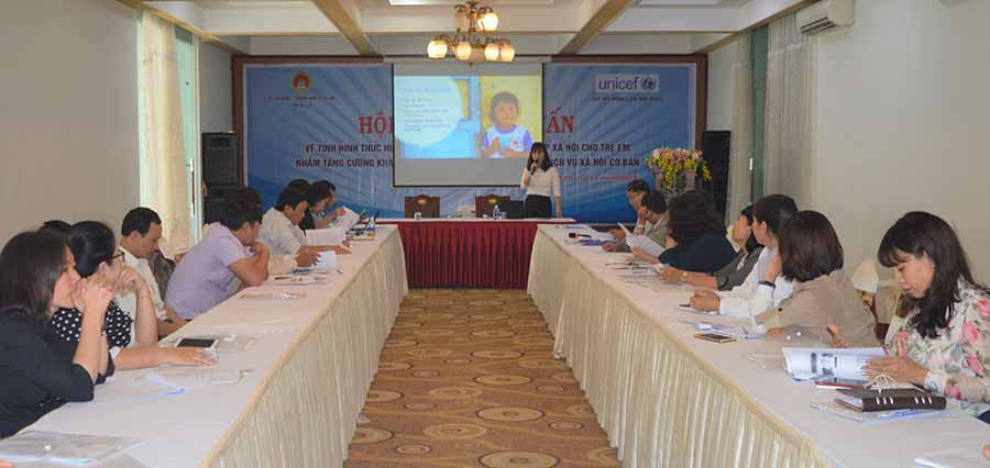 Quang cảnh buổi tham vấn. Ảnh: Đ.Y