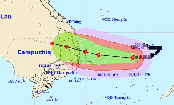  Sơ đồ dự báo hướng đi bão số 6 sáng 9-11 - Ảnh: Trung tâm Dự báo khí tượng thủy văn quốc gia
