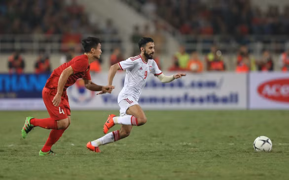Cuộc đua giữa Việt Nam, UAE và các đội ở bảng G hứa hẹn sẽ rất căng thẳng trong giai đoạn lượt về - Ảnh: NAM KHÁNH
