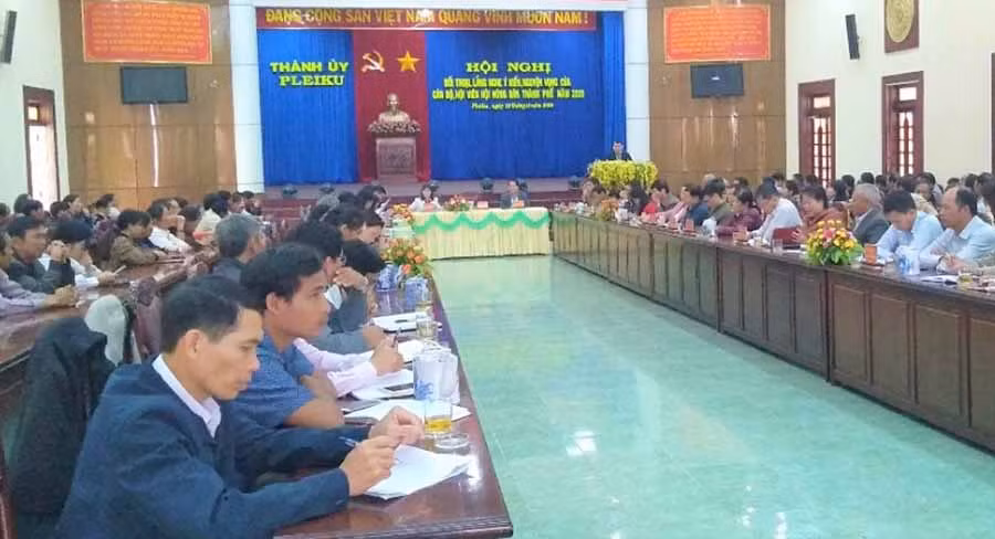 Toàn cảnh buổi đối thoại. Ảnh: Đinh Yến