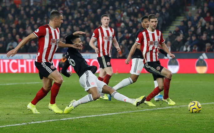 Greenwood lập công