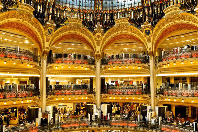 Trung tâm mua sắm có thể cho bạn những tấm hình tuyệt vời bởi nét kiến trúc độc đáo Trung tâm mua sắm có thể cho bạn những tấm hình tuyệt vời bởi nét kiến trúc độc đáo