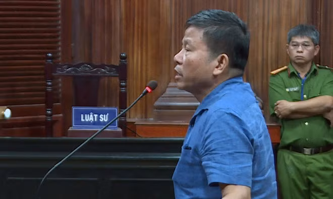 Châu Văn Khảm bị tuyên 12 năm tù và buộc trục xuất khỏi Việt Nam khi mãn hạn tù. - Ảnh: Thành Chung