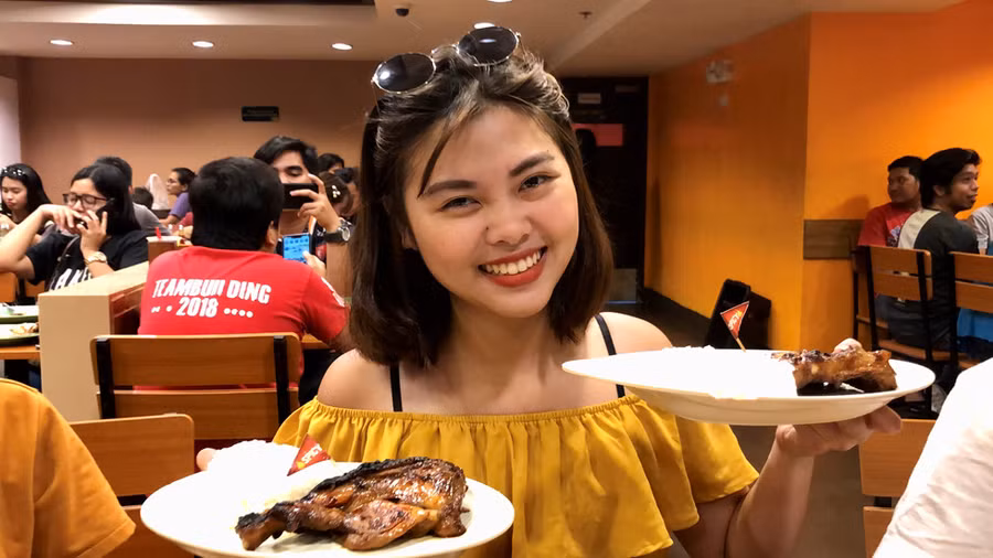 Tuy nhiên, nếu du lịch tới Philippines, du khách chưa thưởng thức món gà nướng địa phương coi như chưa từng đến nơi này