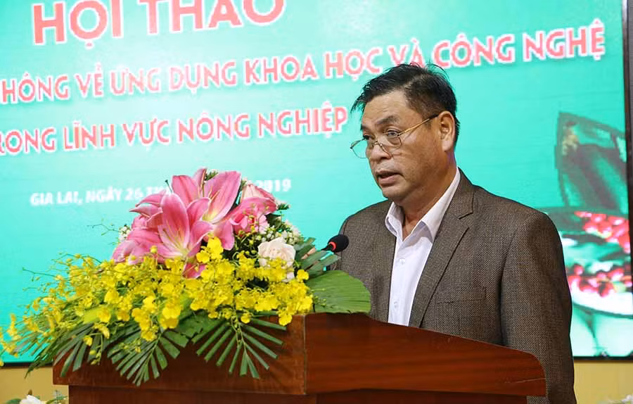 Ông Kpă Thuyên-Phó Chủ tịch UBND tỉnh phát biểu đánh giá tại hội thảo