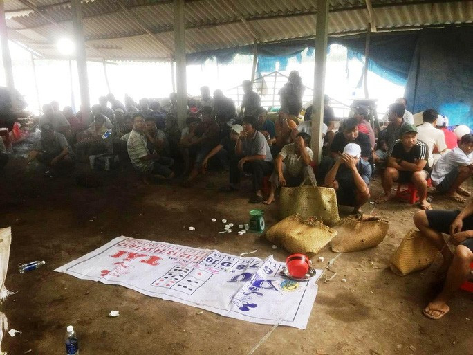 Hiện trường vụ án và các đối tượng bị khống chế