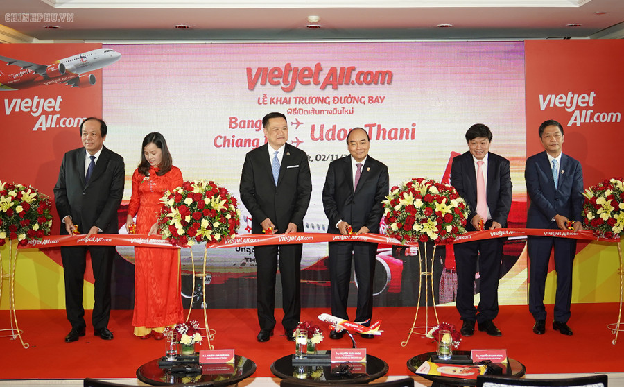  Thủ tướng dự lễ khai trương thương mại đường bay của Vietjet tại Thái Lan. Ảnh: VGP/Quang Hiếu