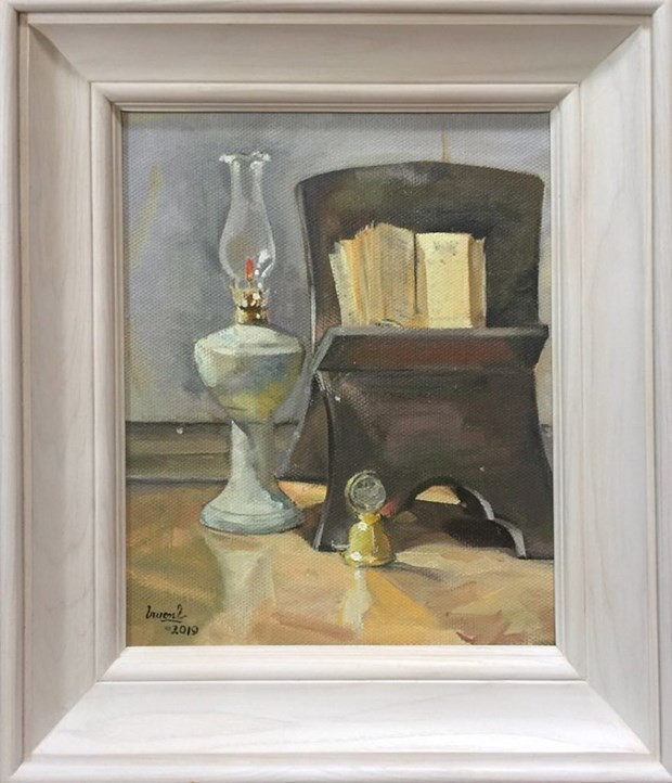  Tranh tĩnh vật được trưng bày trong triển lãm. (Ảnh:Quỳnh An/Vietnam+)