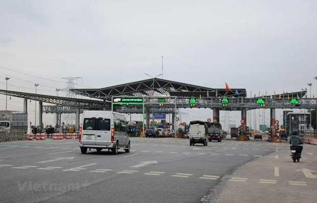 Bộ Giao thông Vận tải kiến nghị Chính phủ gia hạn tiến độ dự án thu phí không dừng. (Nguồn: Vietnam+)  Bộ Giao thông Vận tải kiến nghị Chính phủ gia hạn tiến độ dự án thu phí không dừng. (Nguồn: Vietnam+)