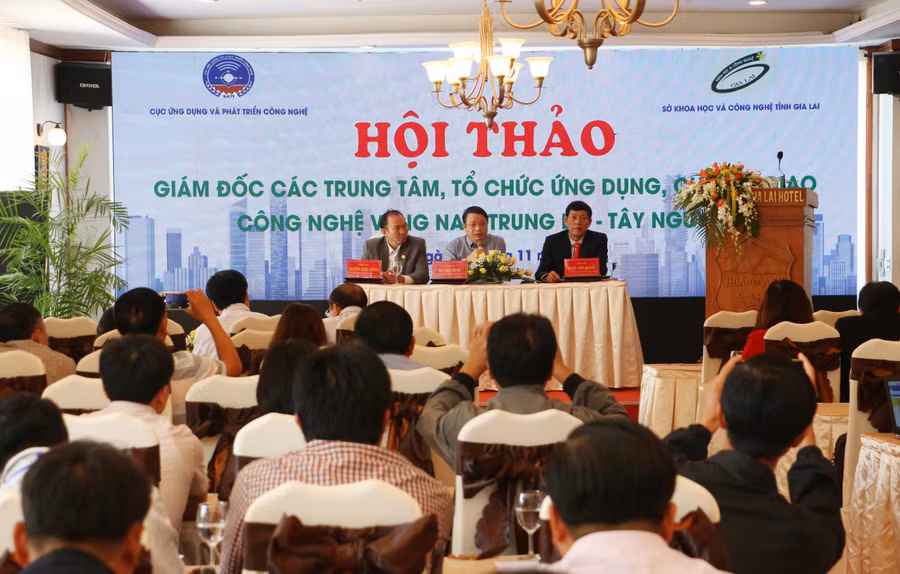 Quang cảnh hội thảo. Ảnh: Quang Tấn