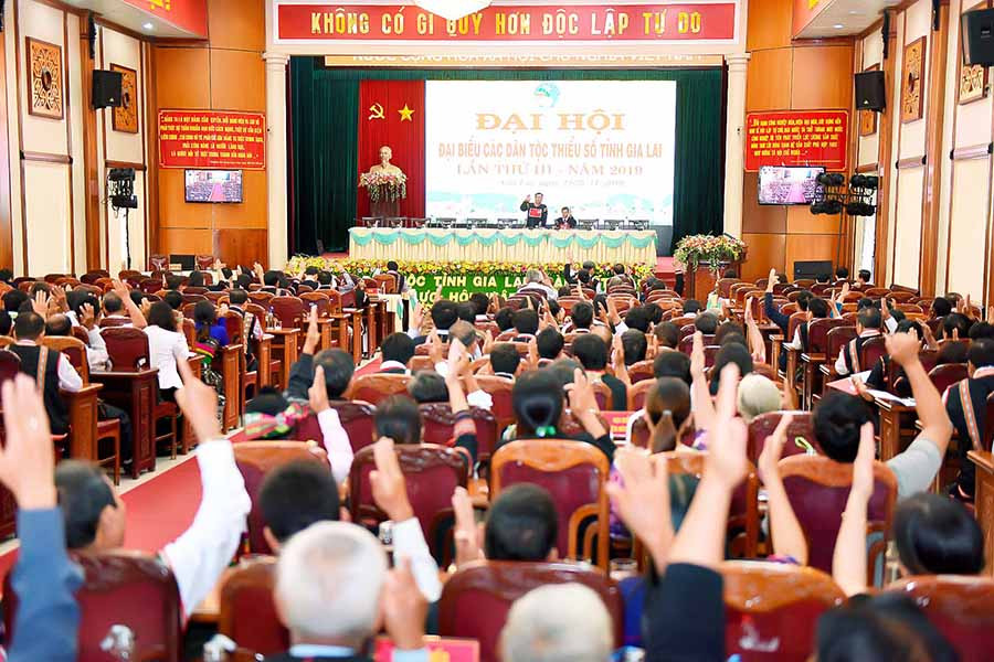 Các đại biểu biểu quyết các nội dung tại phiên trù bị. Ảnh: Đ.T Các đại biểu biểu quyết các nội dung tại phiên trù bị. Ảnh: Đ.T