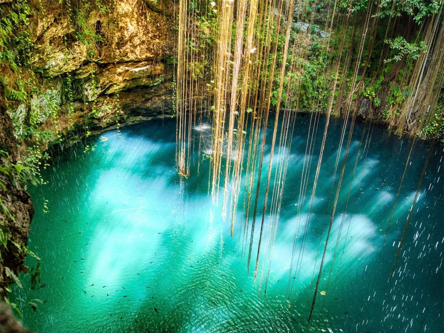 Hồ nước ngầm tự nhiên Ik Kil 