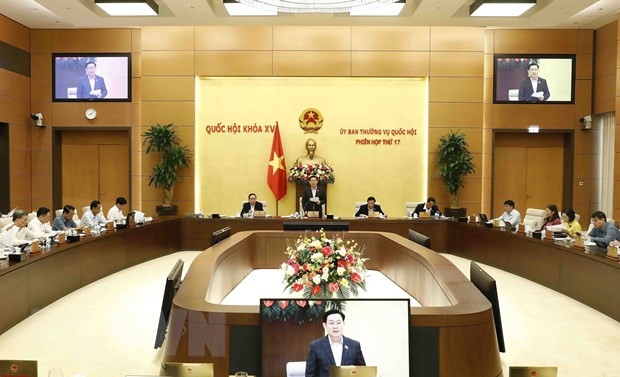 Quang cảnh phiên họp thứ 17 của Ủy ban Thường vụ Quốc hội. (Ảnh: An Đăng/TTXVN) Quang cảnh phiên họp thứ 17 của Ủy ban Thường vụ Quốc hội. (Ảnh: An Đăng/TTXVN)