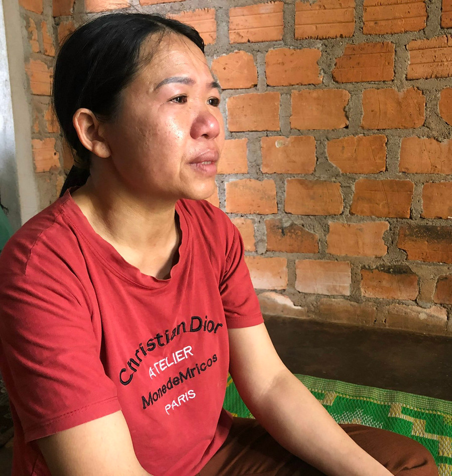Chị Hồ Thị Yến (thôn 5, thị trấn Đak Đoa) vẫn chưa nguôi nỗi đau mất con. Ảnh: Anh Huy Chị Yến vẫn chưa nguôi nỗi đau mất con. Ảnh: Anh Huy