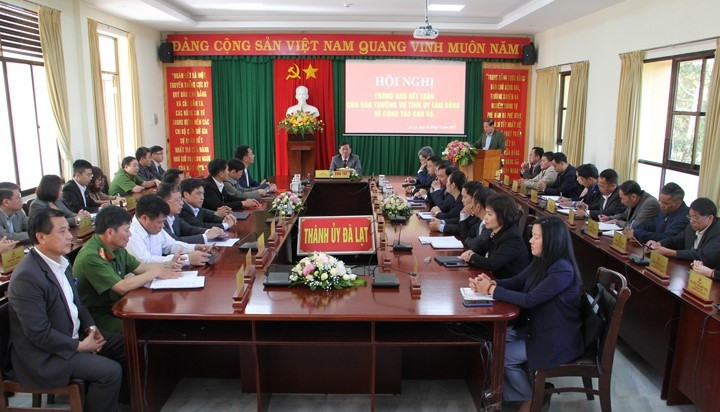 Hội nghị thông báo kết luận của Ban Thường vụ Tỉnh ủy Lâm Đồng về công tác cán bộ tại Thành ủy Đà Lạt. Ảnh: Duy Nguyễn Hội nghị thông báo kết luận của Ban Thường vụ Tỉnh ủy Lâm Đồng về công tác cán bộ tại Thành ủy Đà Lạt. Ảnh: Duy Nguyễn