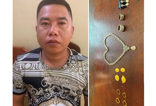 Lê Đức Vũ cùng tang vật Lê Đức Vũ cùng tang vật