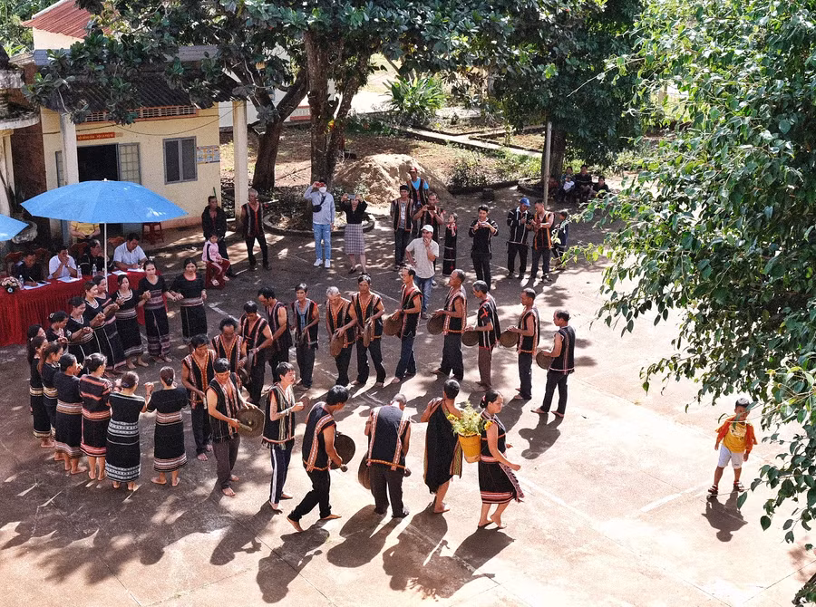 Phần dự thi của các đội chiêng