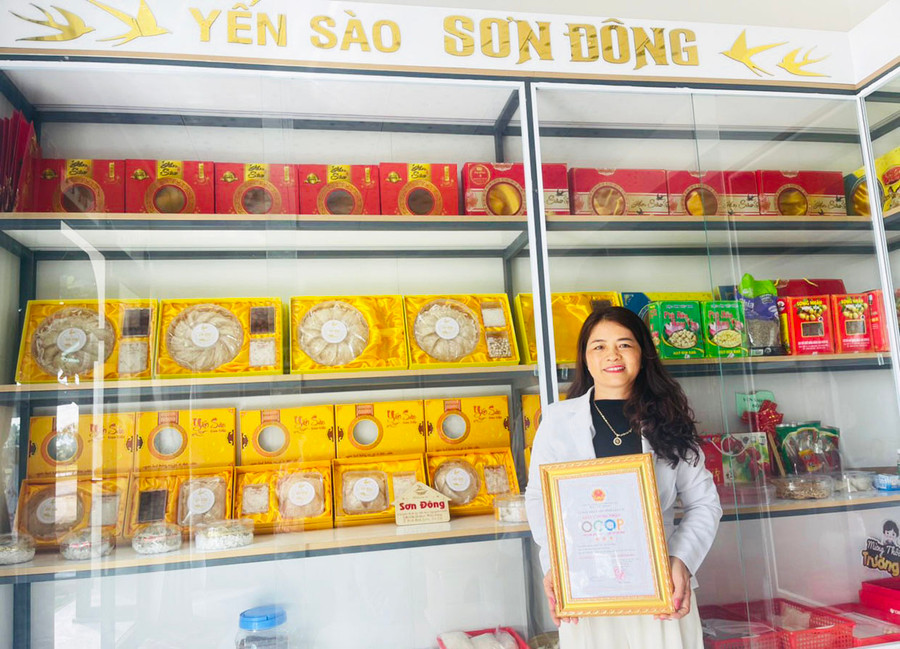  Yến sào Sơn Đông (xã Chư Răng) là sản phẩm nông nghiệp đầu tiên của huyện Ia Pa đạt chứng nhận OCOP 3 sao cấp tỉnh. Ảnh: Vũ Chi