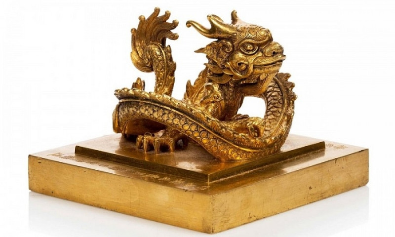 Các bộ, ngành đang khẩn trương tìm cách đưa ấn vàng "Hoàng đế chi bảo" về nước. Ảnh nguồn internet Các bộ, ngành đang khẩn trương tìm cách đưa ấn vàng