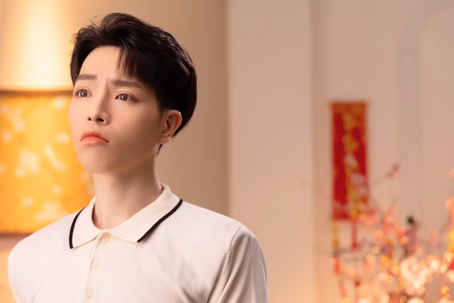 Thành công trong âm nhạc ở những ca khúc mang giai điệu ballad, Đức Phúc còn phát hành teaser MV “Tết là…”, chuẩn bị trở lại đường đua Vpop. Trong sản phẩm âm nhạc này, Đức Phúc sẽ kết hợp cùng rapper GDucky, nhà sản xuất DTAP và diễn viên Khánh Vân.