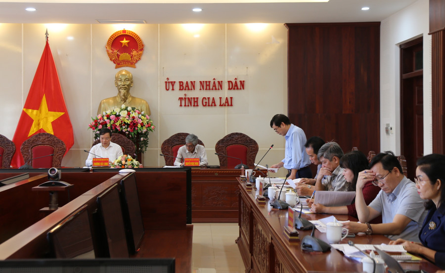 Quang cảnh cuộc họp. Ảnh: Phương Linh