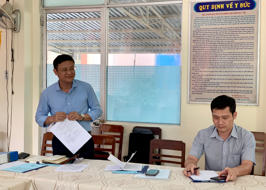 TS. BS Phan Hướng Dương-Phó Giám đốc Bệnh viện Nội tiết Trung ương, Trưởng đoàn công tác phát biểu tại buổi làm việc. Ảnh: Như Nguyện TS.BS Phan Hướng Dương-Phó Giám đốc Bệnh viện Nội tiết Trung ương, Trưởng đoàn công tác phát biểu tại buổi làm việc. Ảnh: Như Nguyện