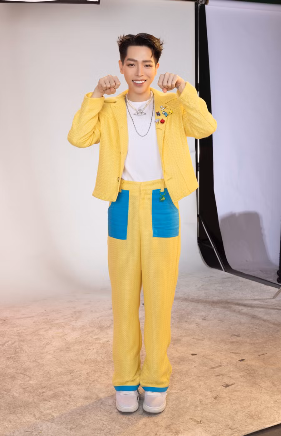 “Tết là…” mang không khí vui tươi, mang nhiều năng lượng tích cực cho khán giả.