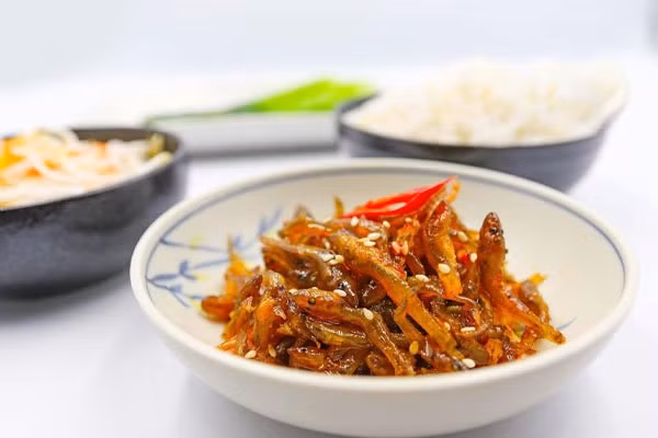 Cá bống sông Trà có thể chế biến thành nhiều món, nhưng ngon nhất vẫn là cá bống kho tiêu. Ảnh: Cá bống sông Trà Phi Yến 