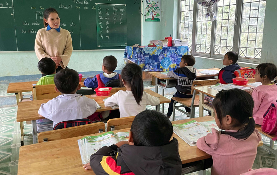 Lớp học tại xã Ngọc Linh, huyện Đăk Glei. Ảnh: TL