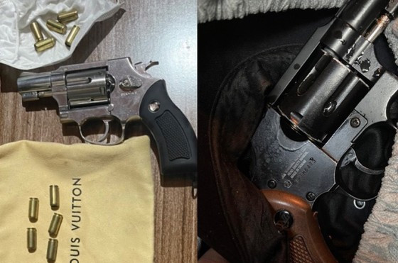  Khẩu súng và một số viên đạn thu giữ được tại nhà của đàn em Hai Lượng