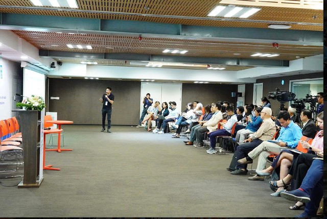 Các đại biểu tham dự Tọa đàm - Ảnh: VGP/LS