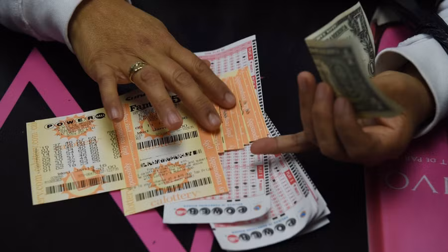Giải độc đắc xổ số Powerball ngày 5.11 lên tới 1,6 tỉ USD. Ảnh: AFP