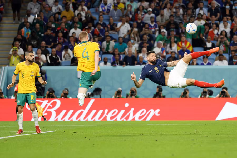 Đội tuyển Pháp đã hãm thành Australia trong cả trận đấu Ảnh: FIFA