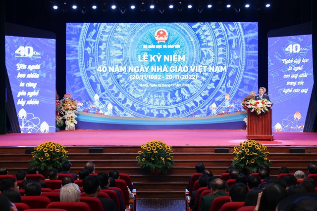 Theo Thủ tướng, chất lượng giáo dục phổ thông của nước ta những năm qua được quốc tế ghi nhận, đánh giá cao. Học sinh Việt Nam đoạt nhiều giải cao tại các kỳ thi Olympic quốc tế. Ảnh: VGP/Nhật Bắc Theo Thủ tướng, chất lượng giáo dục phổ thông của nước ta những năm qua được quốc tế ghi nhận, đánh giá cao. Học sinh Việt Nam đoạt nhiều giải cao tại các kỳ thi Olympic quốc tế - Ảnh: VGP/Nhật Bắc