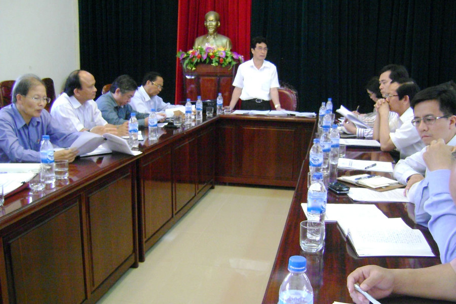 Ban chỉ đạo Tây Nguyên họp bàn triển khai Hội nghị xúc tiến Đầu tư Tây Nguyên lần 2 năm 2013. Ảnh: Đinh Yến  Ban chỉ đạo Tây Nguyên họp bàn triển khai Hội nghị xúc tiến Đầu tư Tây Nguyên lần 2-2013. Ảnh: Đinh Yến