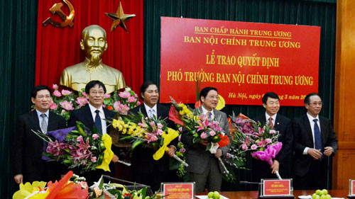 Ra mắt lãnh đạo Ban Nội chính Trung ương. Ra mắt lãnh đạo Ban Nội chính Trung ương.