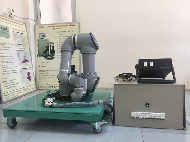 Cánh tay robot 6 bậc tự do được chế tạo bởi các nhà khoa học của Viện Cơ học, Viện Hàn lâm Khoa học và Công nghệ Việt Nam. Ảnh: TS Ðỗ Trần Thắng, Viện Cơ học cung cấp Cánh tay robot 6 bậc tự do được chế tạo bởi các nhà khoa học của Viện Cơ học, Viện Hàn lâm Khoa học và Công nghệ Việt Nam. Ảnh: TS Ðỗ Trần Thắng, Viện Cơ học cung cấp