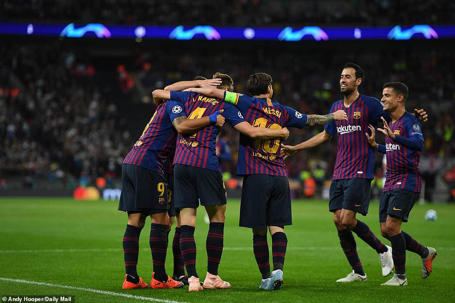 Barca dạy cho Tottenham bài học về bản lĩnh Champions League. (Ảnh: Daily Mail) Barca dạy cho Tottenham bài học về bản lĩnh Champions League. (Ảnh: Daily Mail)