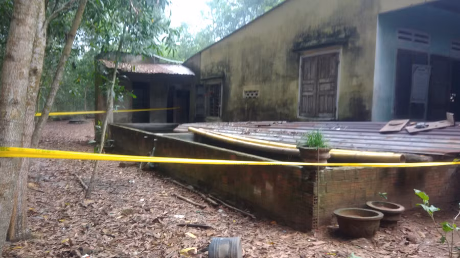 Bể cá nơi phát hiện thi thể của cháu L.