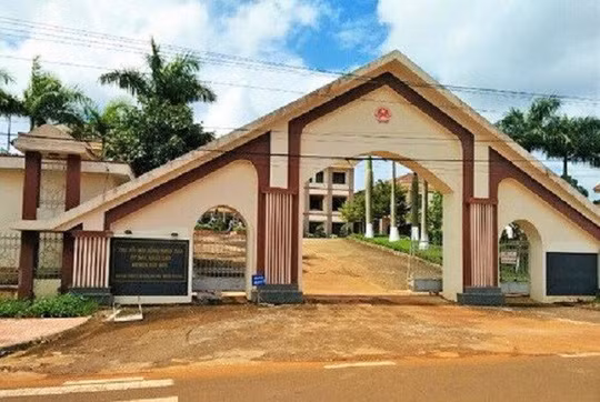 UBND huyện Tuy Đức nơi ông Long công tác. Ảnh: B.N