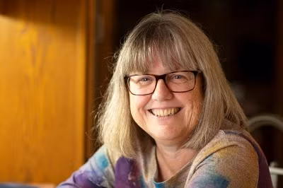 Tiến sĩ Donna Strickland