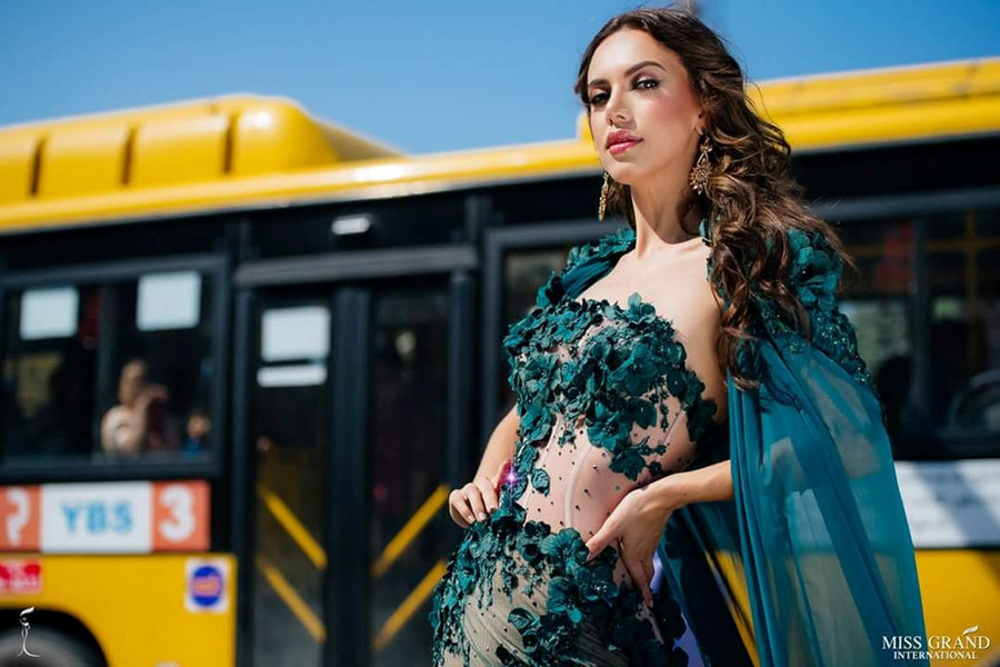 Lezly Diaz đến từ Mexico dẫn đầu tại khu vực châu Mỹ. Như mọi năm, các người đẹp châu Mỹ luôn được đánh giá cao tại đấu trường sắc đẹp.