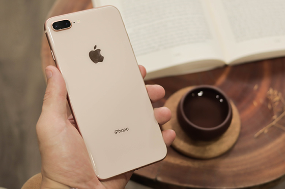  iPhone 8 Plus sở hữu thiết kế cao cấp