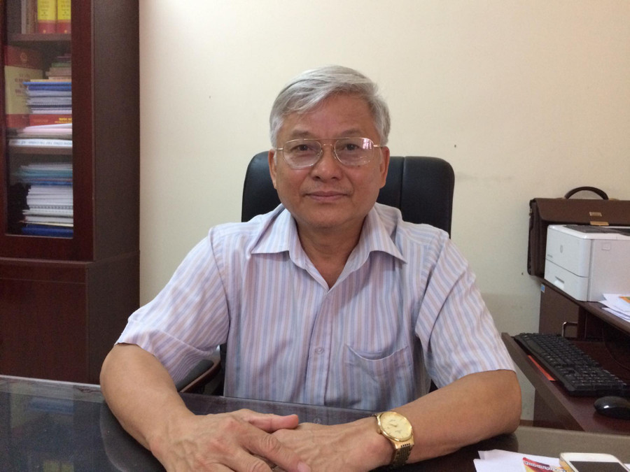 Ông Hoàng Đức Cường – Chánh Văn phòng Đoàn đại biểu Quốc hội tỉnh Quảng Trị, người bị nhắn tin đe dọa, tống tiền. Ảnh: Ngọc Vũ