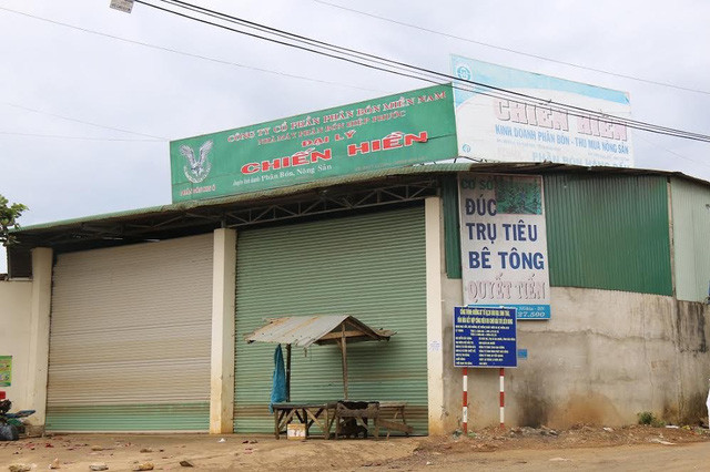 Kho hàng của công ty Quyết Chiến đóng cửa khiến nhiều hộ dân hoang mang