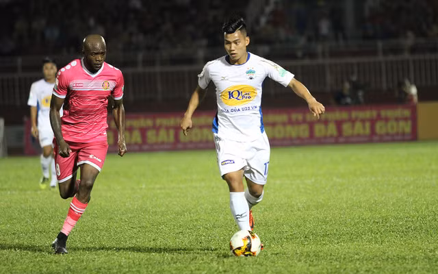 Vũ Văn Thanh là sự vắng mặt đáng tiếc nhất ở đội tuyển quốc gia trước AFF Cup 2018 (ảnh: Trọng Vũ)