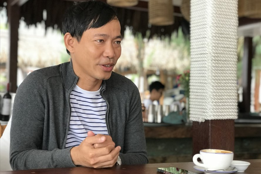 Lê Ngọc Thuận, người ơn của làng chài An Bàng. Ảnh: H.V.M Lê Ngọc Thuận, người ơn của làng chài An Bàng. Ảnh: H.V.M