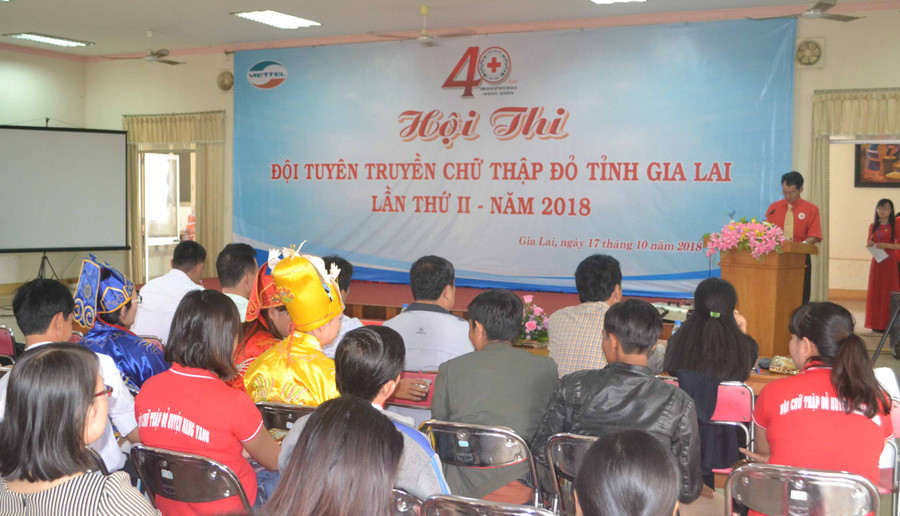 Hội thi “Đội tuyên truyền Chữ thập đỏ” tỉnh lần thứ II, năm 2018. Ảnh: Hoàng Minh 