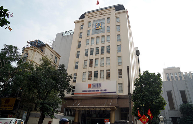 Trụ sở NXB Giáo dục VN ở Hà Nội và có thêm 11 dự án cơ sở vật chất được đưa vào kế hoạch “lên đời” cùng với đề nghị tăng giá SGK ẢNH: NGỌC THẮNG