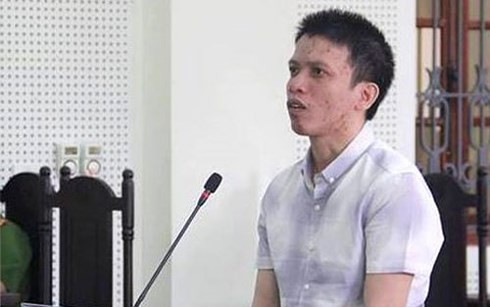 Nguyễn Văn Hải tại phiên xét xử ngày 10/10. Nguyễn Văn Hải tại phiên xét xử ngày 10/10.